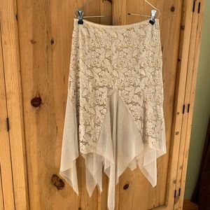 Caché lace skirt
